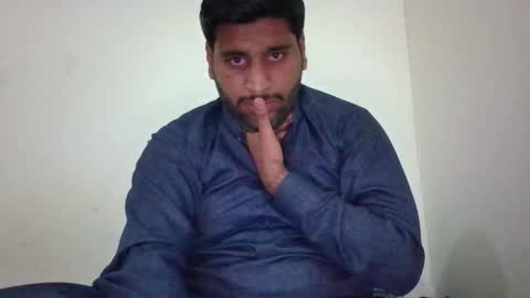 Snapshot of zes6363 chatting on 01/08/26, 04:31 zes6363 online show from 01/08/26, 04:31