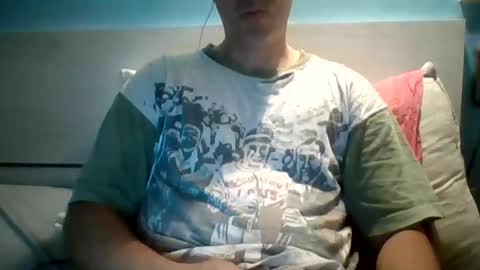 Snapshot of zeus00811 chatting on 09/21/25, 05:09 zeus online show from 09/21/25, 05:09