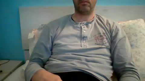 Snapshot of zeus00811 chatting on 11/07/25, 05:51 zeus online show from 11/07/25, 05:51