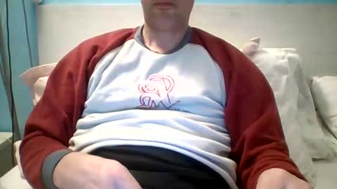 Snapshot of zeus00811 chatting on 12/01/25, 08:47 zeus online show from 12/01/25, 08:47