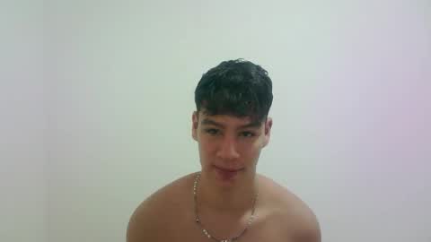 zeus_183 online show from 10/01/25, 11:55