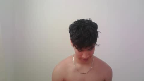 zeus_183 online show from 11/08/25, 01:55