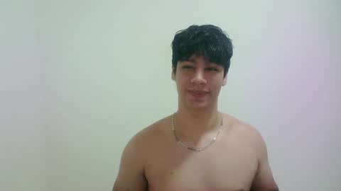 Snapshot of zeus_183 chatting on 03/31/26, 01:40 zeus_183 online show from 03/31/26, 01:40