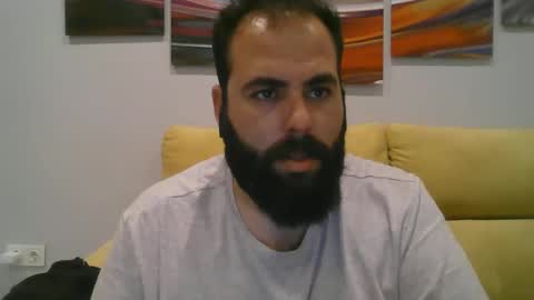 Snapshot of zeusateneo chatting on 03/02/25, 06:40 Zeus online show from 03/02/25, 06:40