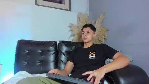 Zeus Brant online show from 03/18/26, 01:36