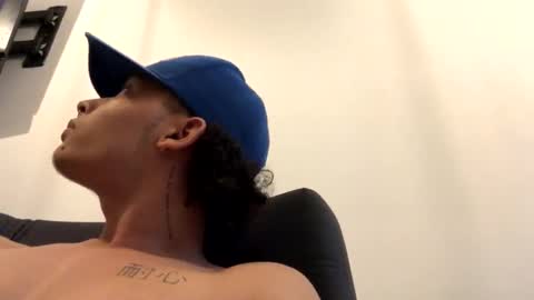 zeus online show from 01/10/25, 03:29