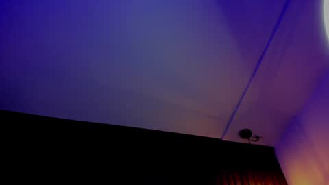 zeus online show from 02/06/25, 03:16