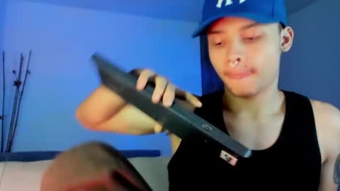 zeus online show from 02/19/25, 04:01