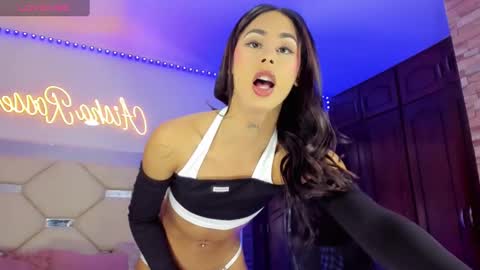 Aisha Alejandra Rosse Deus  online show from 01/21/25, 05:16