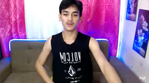 zavier skinny asian online show from 01/15/25, 03:00