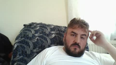 Snapshot of zh1nasah chatting on 05/13/26, 10:45 zH1NaSaH online show from 05/13/26, 10:45