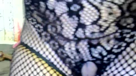 ZHAMIRA  ANDRES online show from 12/29/24, 07:28