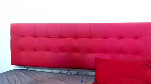 ZHAMIRA  ANDRES online show from 02/15/25, 10:42