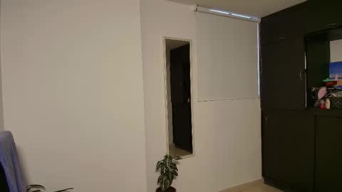 Snapshot of zhara_11 chatting on 11/26/25, 11:00 Zhara online show from 11/26/25, 11:00