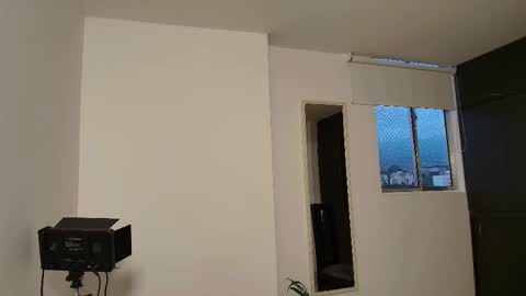 Snapshot of zhara_11 chatting on 12/19/25, 11:06 Zhara online show from 12/19/25, 11:06