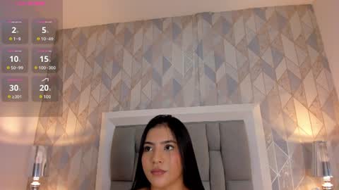 Snapshot of zharia_lux25 chatting on 07/26/26, 11:28 zharia_lux25 online show from 07/26/26, 11:28