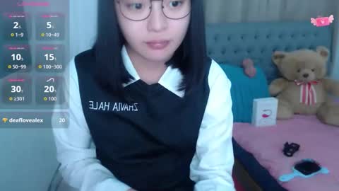 Snapshot of zhaviahale chatting on 03/04/26, 03:45 im your lovely zhaviabigcock here online show from 03/04/26, 03:45