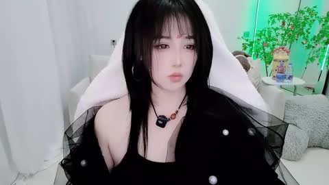 Snapshot of zhen0 chatting on 02/14/26, 01:19 zhen online show from 02/14/26, 01:19