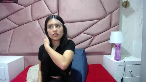 Snapshot of zhilakya chatting on 12/04/25, 11:30 Zhilakya online show from 12/04/25, 11:30