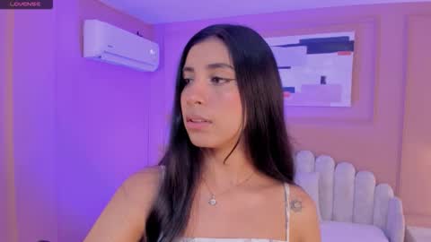 Snapshot of zia_cooper chatting on 01/07/26, 06:54 ZIA online show from 01/07/26, 06:54