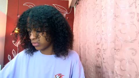 Snapshot of zia_green chatting on 01/28/25, 12:11 Zia Green online show from 01/28/25, 12:11