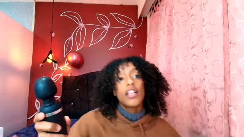 Snapshot of zia_green chatting on 01/29/25, 03:04 Zia Green online show from 01/29/25, 03:04