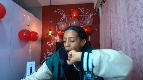 Snapshot of zia_green chatting on 02/12/25, 12:01 Zia Green online show from 02/12/25, 12:01