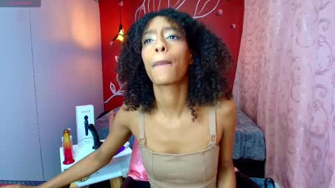 Snapshot of zia_green chatting on 03/07/25, 03:18 Zia Green online show from 03/07/25, 03:18
