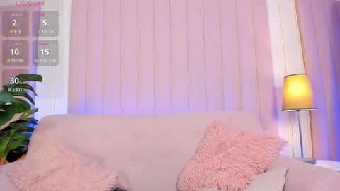 Snapshot of ziacooper_ chatting on 12/14/25, 11:59 Zia Cooper online show from 12/14/25, 11:59