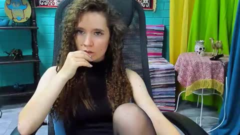 zianichols online show from 02/24/25, 11:21