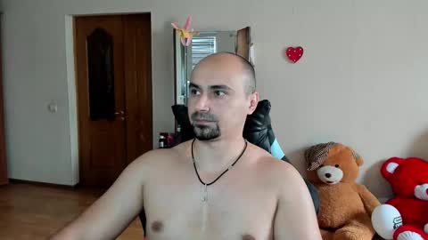 Snapshot of ziesh chatting on 10/03/25, 08:55 Ziesh online show from 10/03/25, 08:55