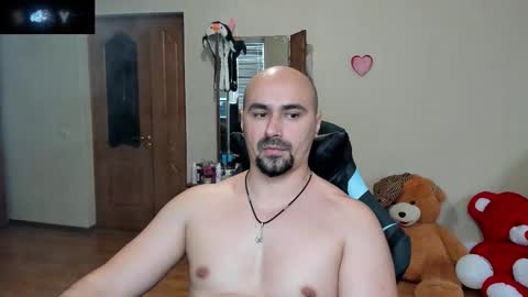 Snapshot of ziesh chatting on 10/16/25, 11:33 Ziesh online show from 10/16/25, 11:33