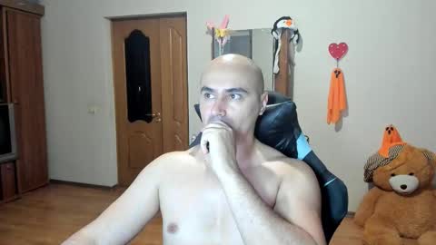 Snapshot of ziesh chatting on 11/06/25, 09:15 Ziesh online show from 11/06/25, 09:15