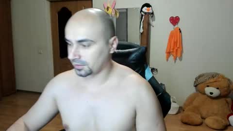 Snapshot of ziesh chatting on 11/23/25, 09:03 Ziesh online show from 11/23/25, 09:03