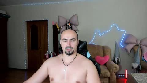 Snapshot of ziesh chatting on 02/15/26, 12:36 Ziesh online show from 02/15/26, 12:36