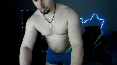 Snapshot of ziesh chatting on 03/25/26, 10:16 Ziesh online show from 03/25/26, 10:16