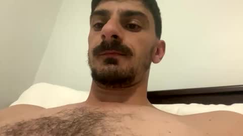 Snapshot of ziggy22113 chatting on 11/17/25, 04:24 ziggy22113 online show from 11/17/25, 04:24