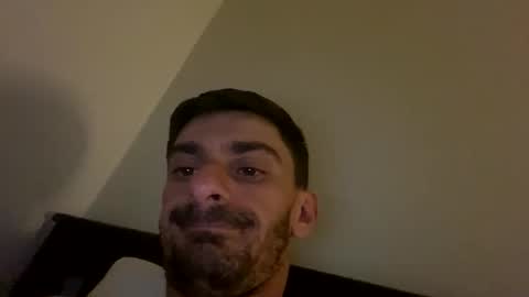 Snapshot of ziggy22113 chatting on 03/22/26, 01:25 ziggy22113 online show from 03/22/26, 01:25