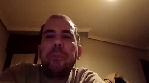 Snapshot of zigor13 chatting on 02/20/25, 10:48 zigor13 online show from 02/20/25, 10:48