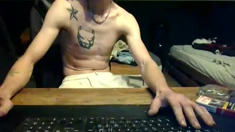 Snapshot of zimering123728170 chatting on 12/18/25, 10:16 zimering123728170 online show from 12/18/25, 10:16