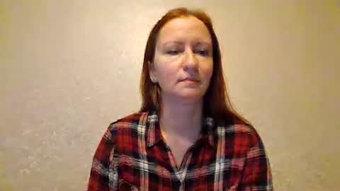 Snapshot of zimsly chatting on 12/05/25, 09:29 zimsly online show from 12/05/25, 09:29