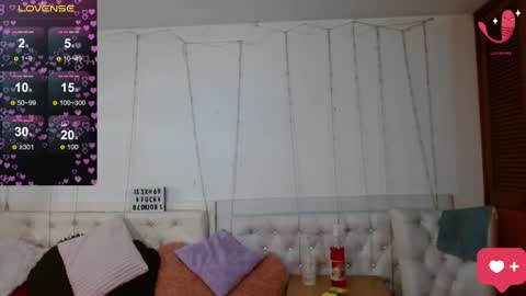 Snapshot of zion_bora chatting on 01/22/25, 03:20 Zion Bora online show from 01/22/25, 03:20