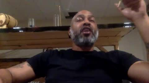 zionlion22 online show from 01/31/25, 03:41