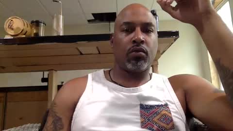 zionlion22 online show from 10/18/25, 03:02