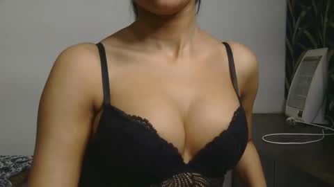 Ziyaa online show from 02/24/26, 04:43