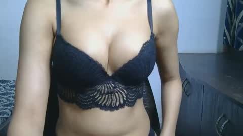 Ziyaa online show from 03/18/26, 04:15