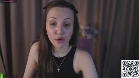 Snapshot of zlata__fox chatting on 06/10/26, 08:02 Zlata Mon Tue Thu Fri Sun Sa GMT 3 0000pm - 0600pm online show from 06/10/26, 08:02