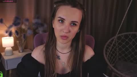 Snapshot of zlata__fox chatting on 06/22/26, 08:44 Zlata Mon Tue Thu Fri Sun Sa GMT 3 0000pm - 0600pm online show from 06/22/26, 08:44