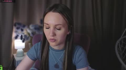 Snapshot of zlata__fox chatting on 06/28/26, 09:04 Zlata Mon Tue Thu Fri Sun Sa GMT 3 0000pm - 0600pm online show from 06/28/26, 09:04