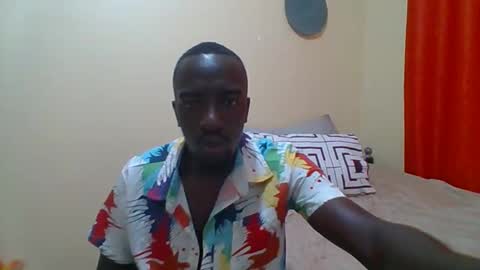 Zlatann2012 online show from 10/22/25, 12:49